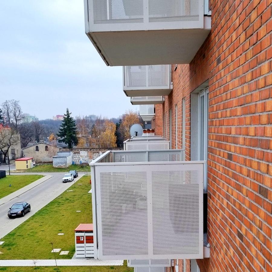 Apple Apartments - Wroblewskiego Prywatne Miejsce Parkingowe ウッチ エクステリア 写真